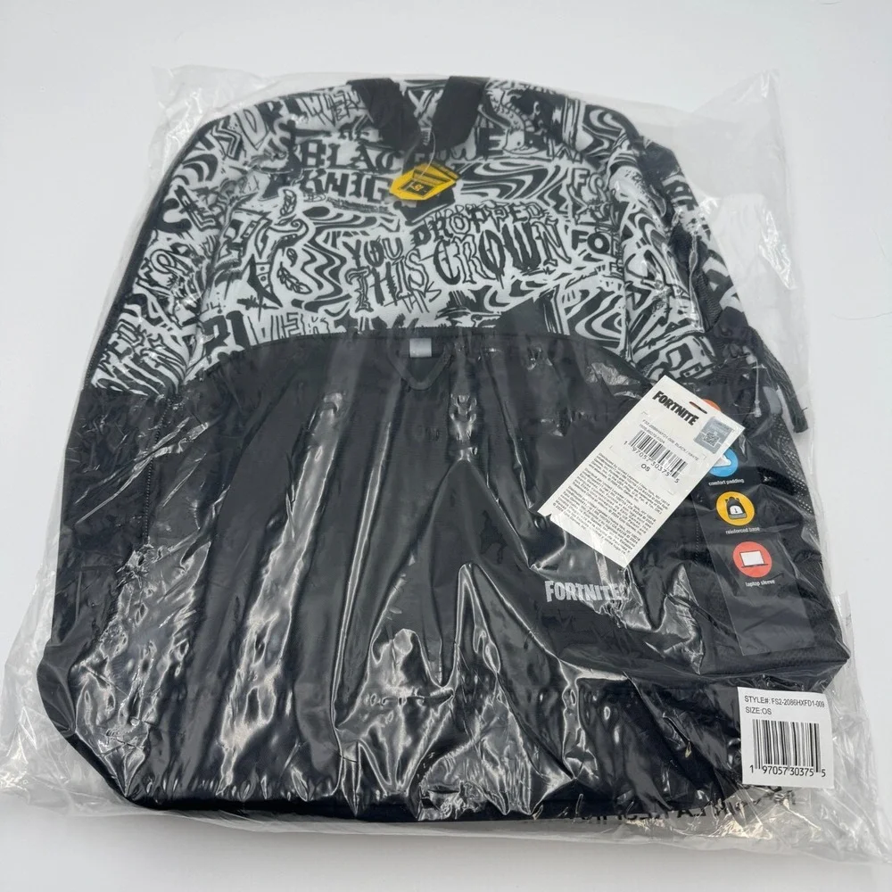 Fortnite Black & White Backpack NWT Factory Sealed Laptop Sleeve OS